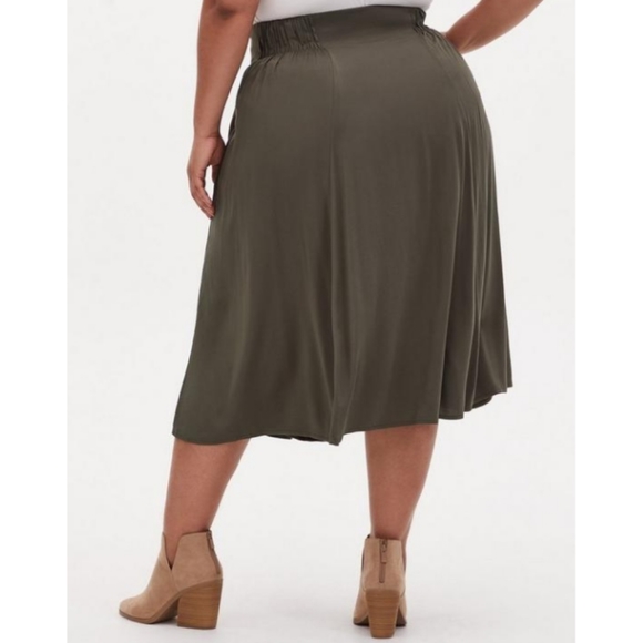 Torrid Midi Challis Button-Front Skirt - Picture 2 of 7